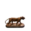Kép 1/3 - 'Queen of the jungle' bronz szobor